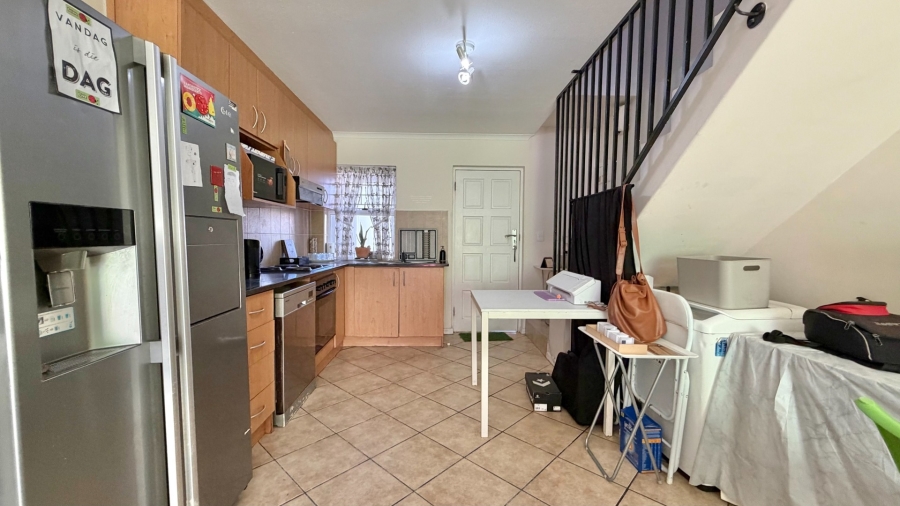 2 Bedroom Property for Sale in Gordons Bay Central Western Cape
